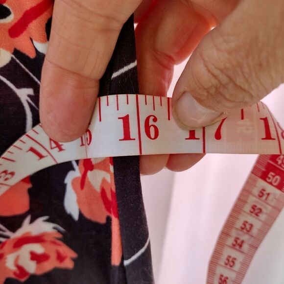 Moyabo dress - Picture 4 of 8